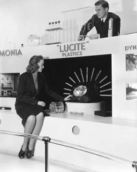 Demostración de Lucite, Feria Mundial de Nueva York, 1939